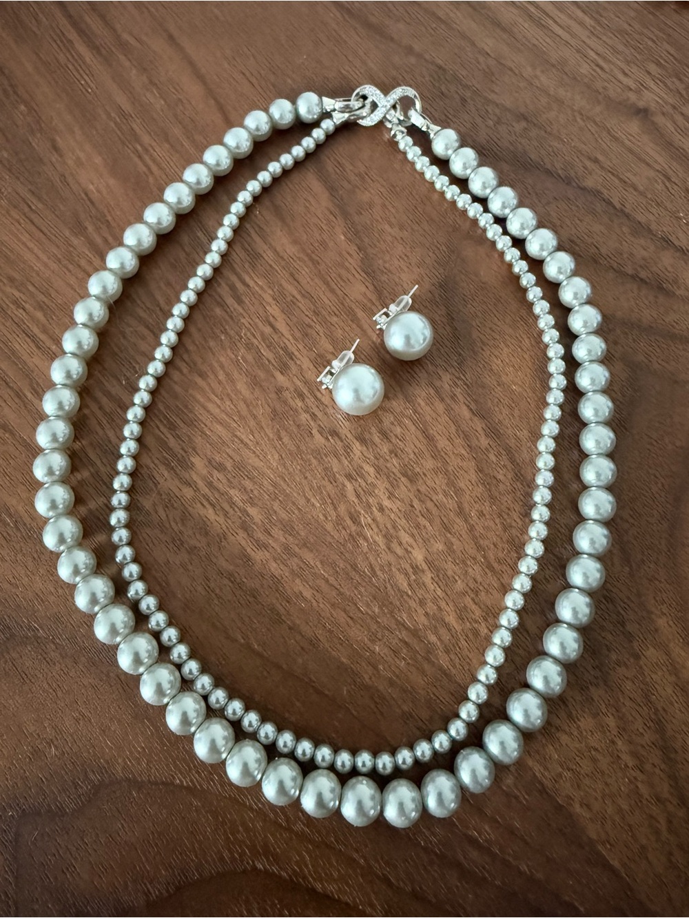 Artificial Pearl Necklace and Stud Earring Set